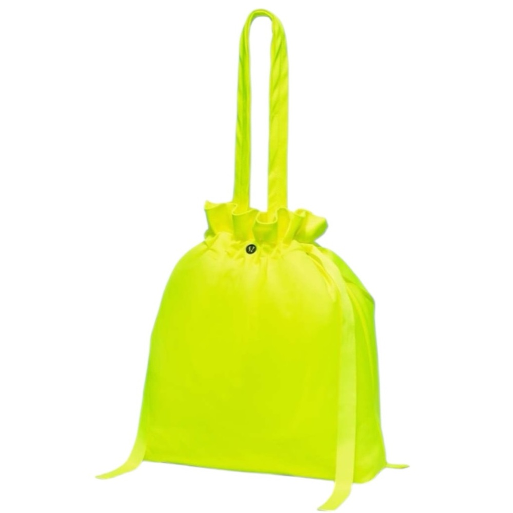 NWT RARE!!! LULULEMON Easy As Sunday Highlight Yellow 19L Tote Bag - Picture 9 of 10